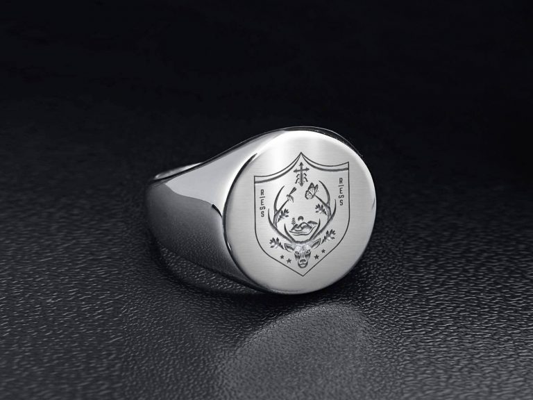 Crest Design | RIESS