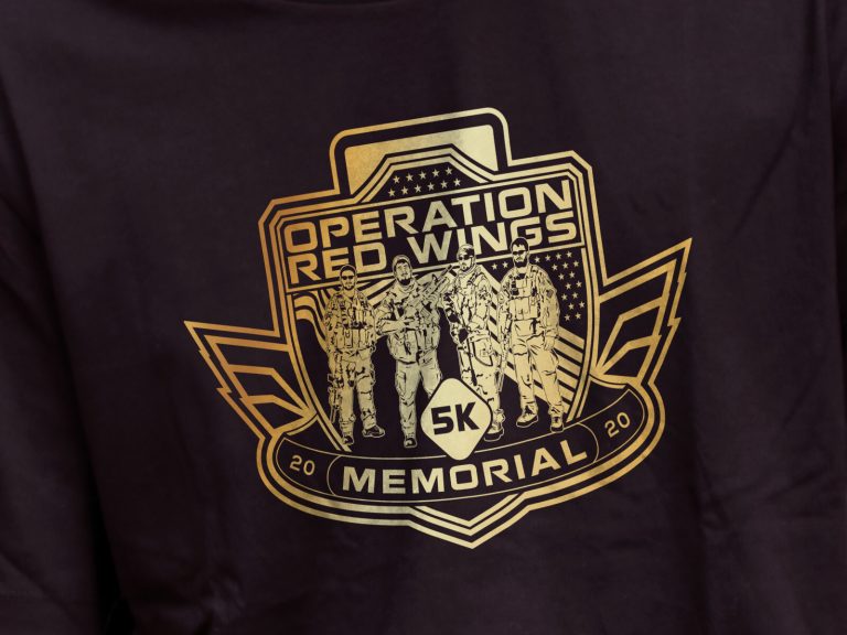 Red Wings T-Shirt/Medal