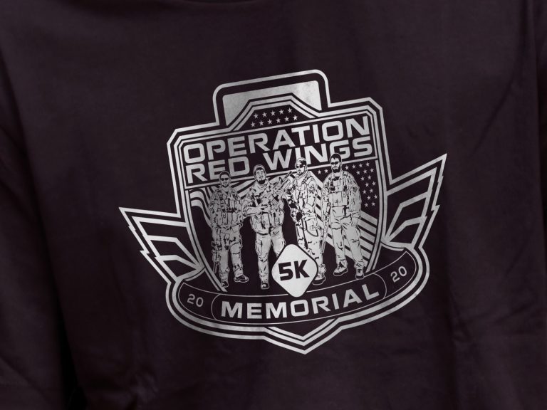 Red Wings T-Shirt/Medal